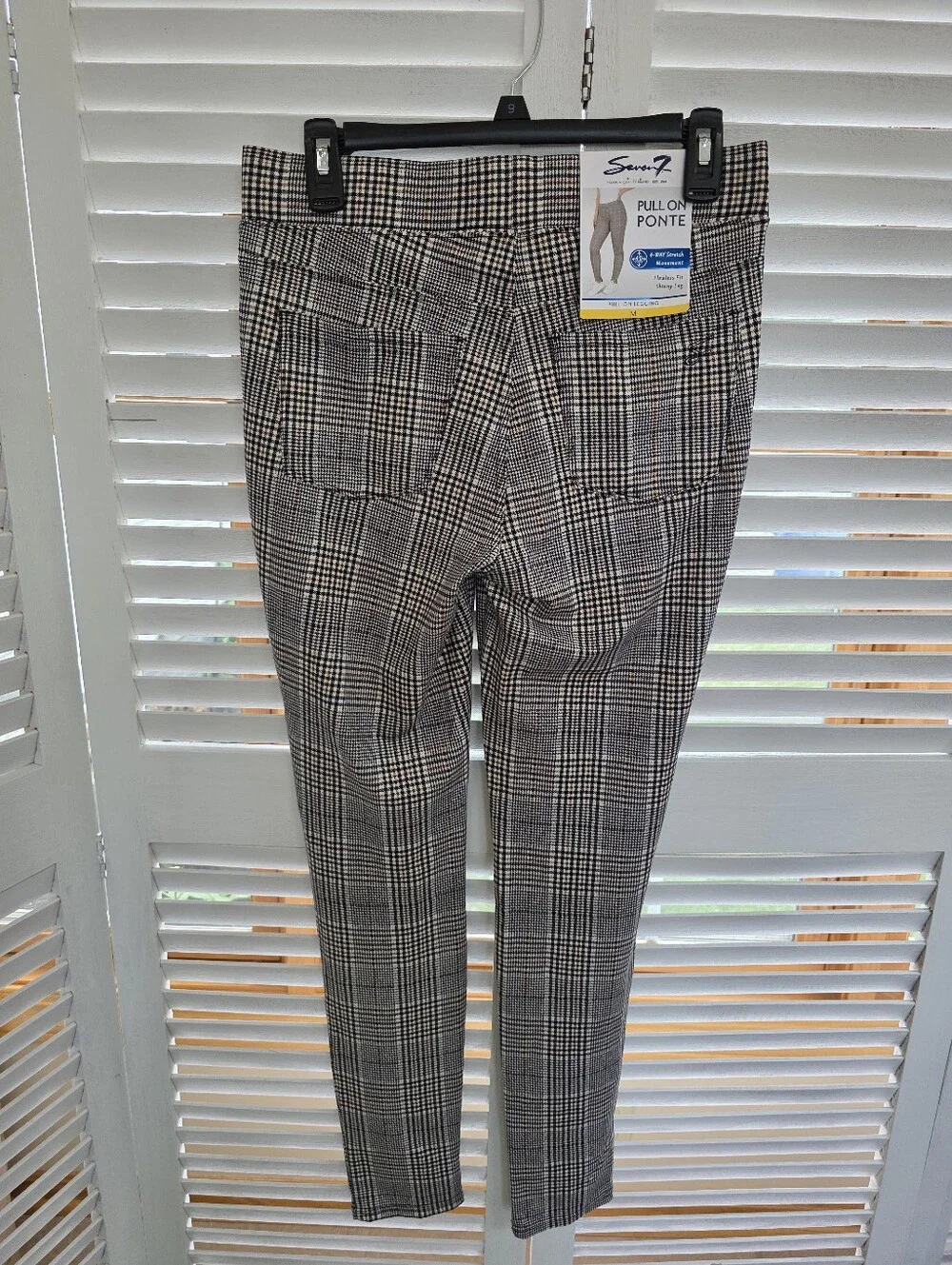 Seven7 Pull-On Flawless Fit Skinny Leg Ponte Pants Size M